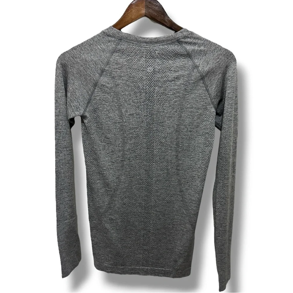393 Lululemon Peloton | NWT Sri Lanka Swiftly Tech Long Sleeve 2.0 Gray (Size 6) - Picture 4 of 16